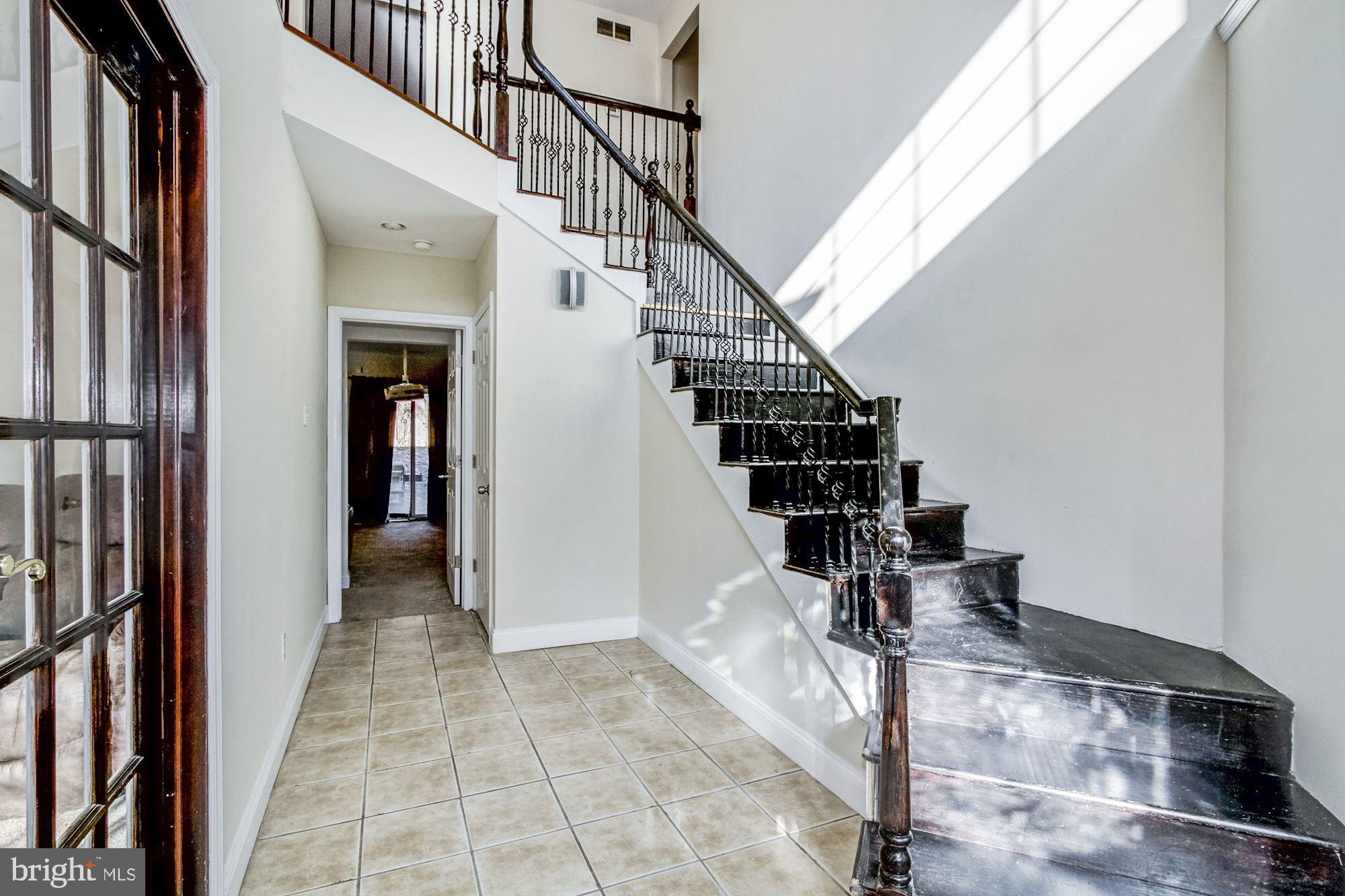 635 Vernon Road Philadelphia, PA 19119 - Photo 7 of 61