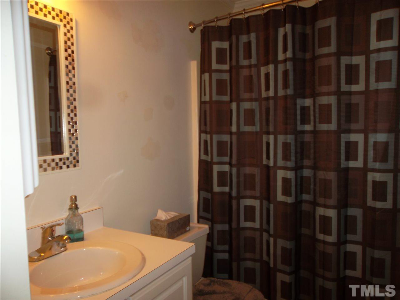 5912 Swales Way Raleigh, NC 27603 - Photo 16 of 25 Gallery Image 16