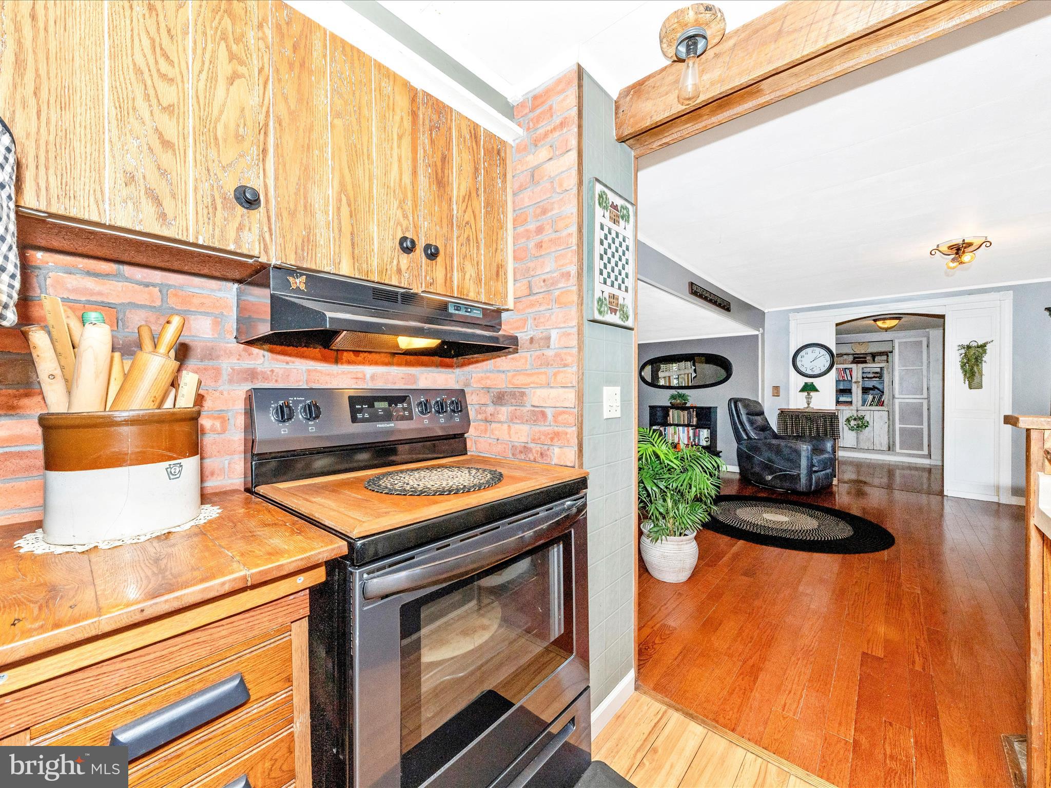 13433 Kretsinger Road Smithsburg, MD 21783 - Photo 32 of 57 Kitchen