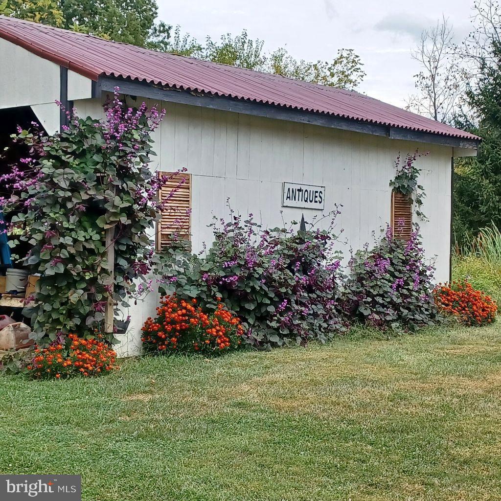 13433 Kretsinger Road Smithsburg, MD 21783 - Photo 53 of 57 Woodshed