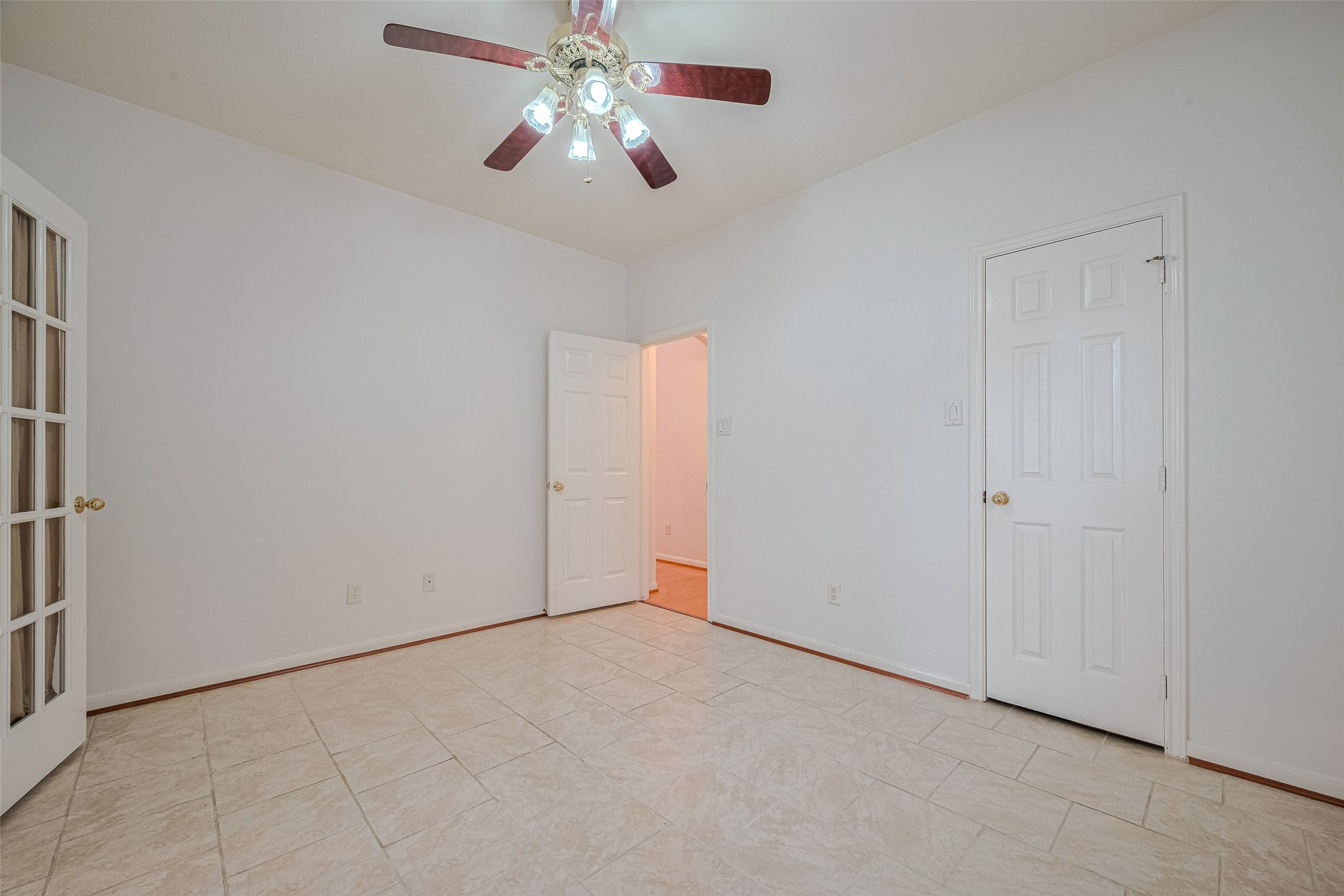 9218 Memorial Pines Way Spring, TX 77379 - Photo 19 of 39 Access the versatile office/study through an additional entrance, complete with a convenient closet.