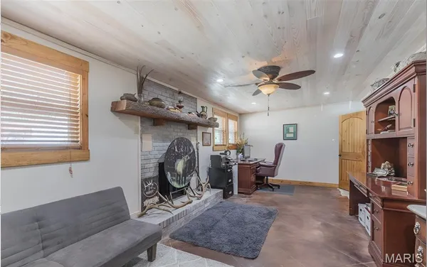 $575,000 | 291 Deer Run Acres A, Williamsville, MO 63967