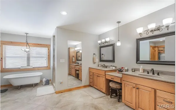 $575,000 | 291 Deer Run Acres A, Williamsville, MO 63967