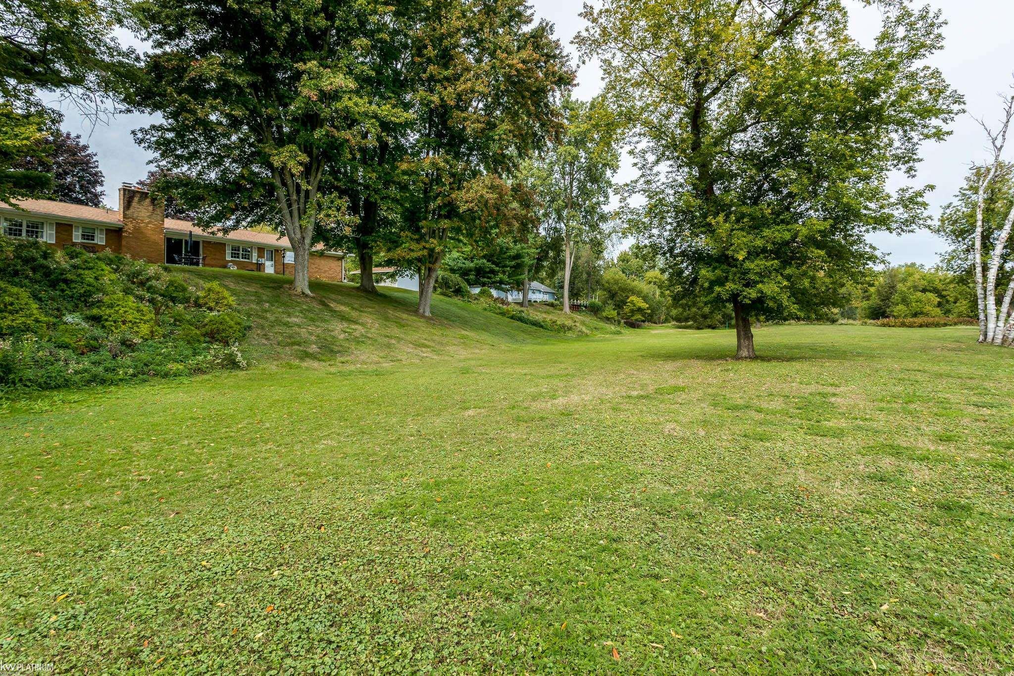 268 George V Croswell, MI 48422 - Photo 55 of 59 Gallery Image 55