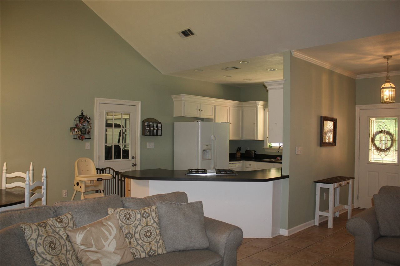 982 Henry Cannon Road Braxton, MS 39044 - Photo 5 of 19 Photo 5