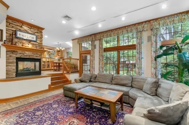 $8,300 | 170 Morton Street, Unit 1, Newton, MA 02459