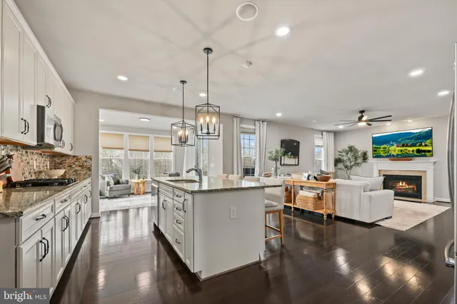 $924,995 | 10351 Spring Iris Drive, Bristow, VA 20136