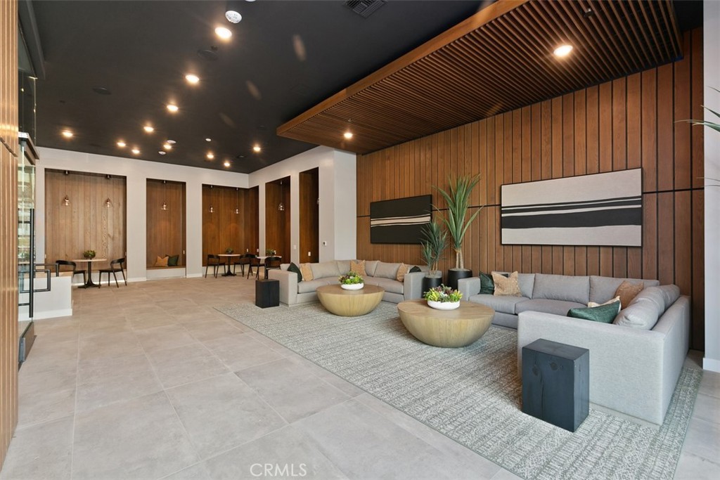 1407 Rivington Irvine, CA 92612 - Photo 28 of 34 Building Entry Lobby