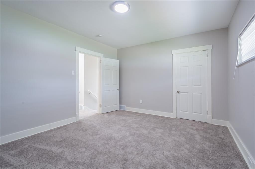 118 State Street McKees Rocks, PA 15136 - Photo 11 of 20