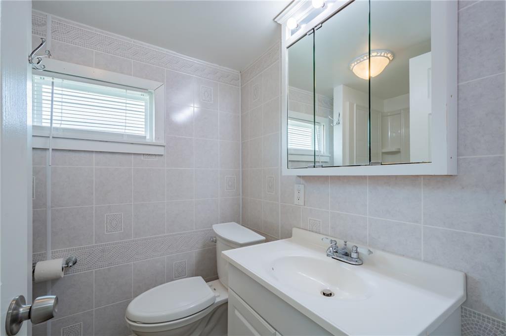 118 State Street McKees Rocks, PA 15136 - Photo 15 of 20