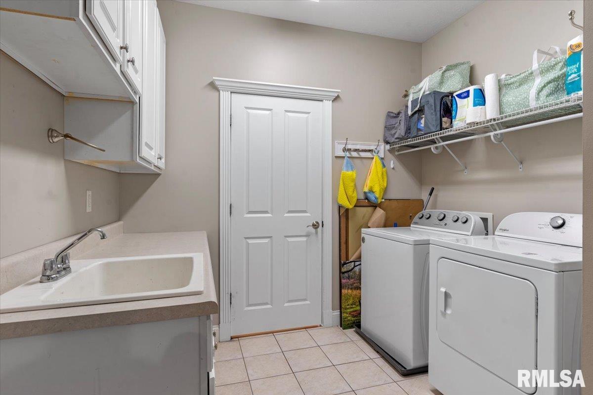 2320 Chatham Road Springfield, IL 62704 - Photo 25 of 48