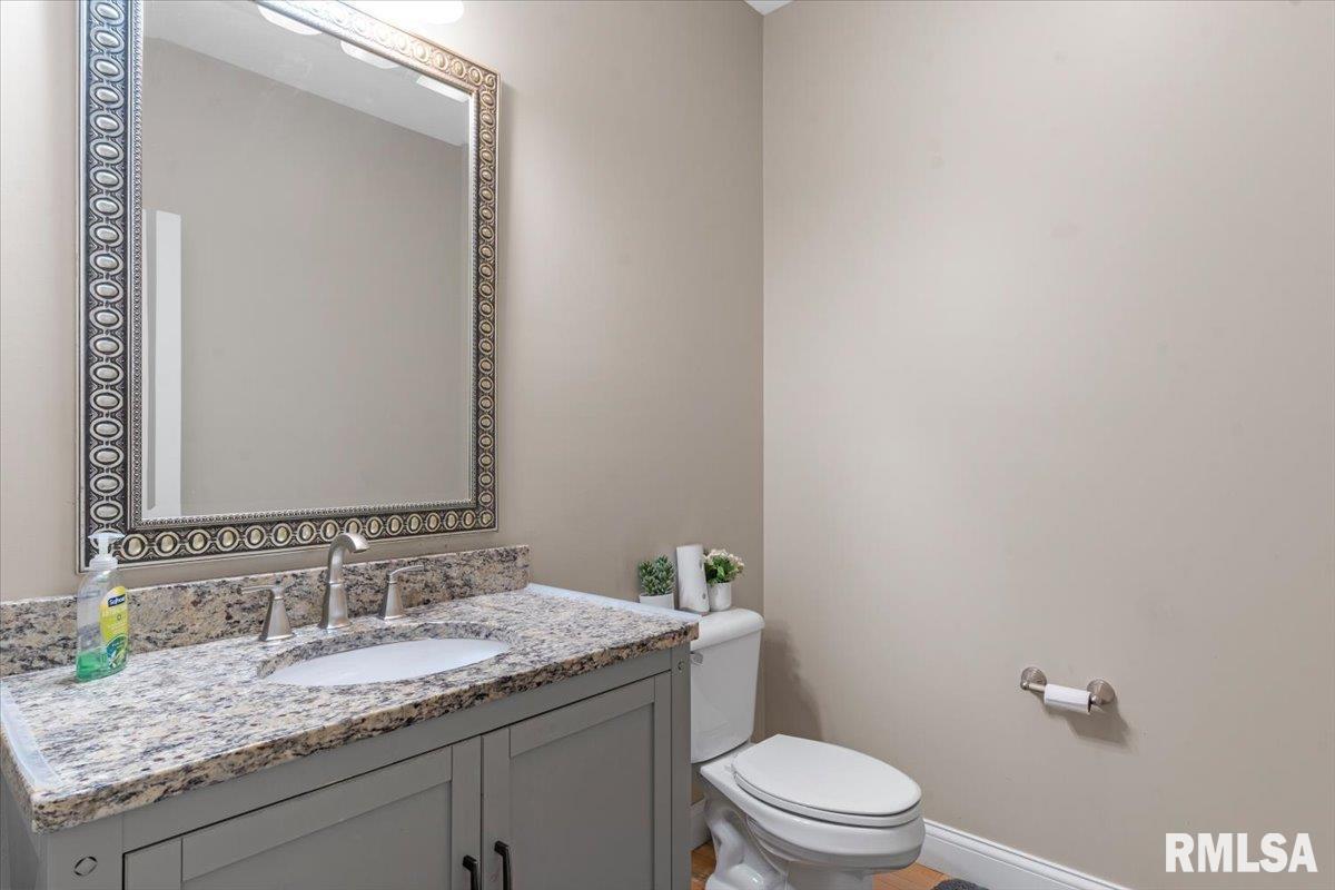 2320 Chatham Road Springfield, IL 62704 - Photo 26 of 48