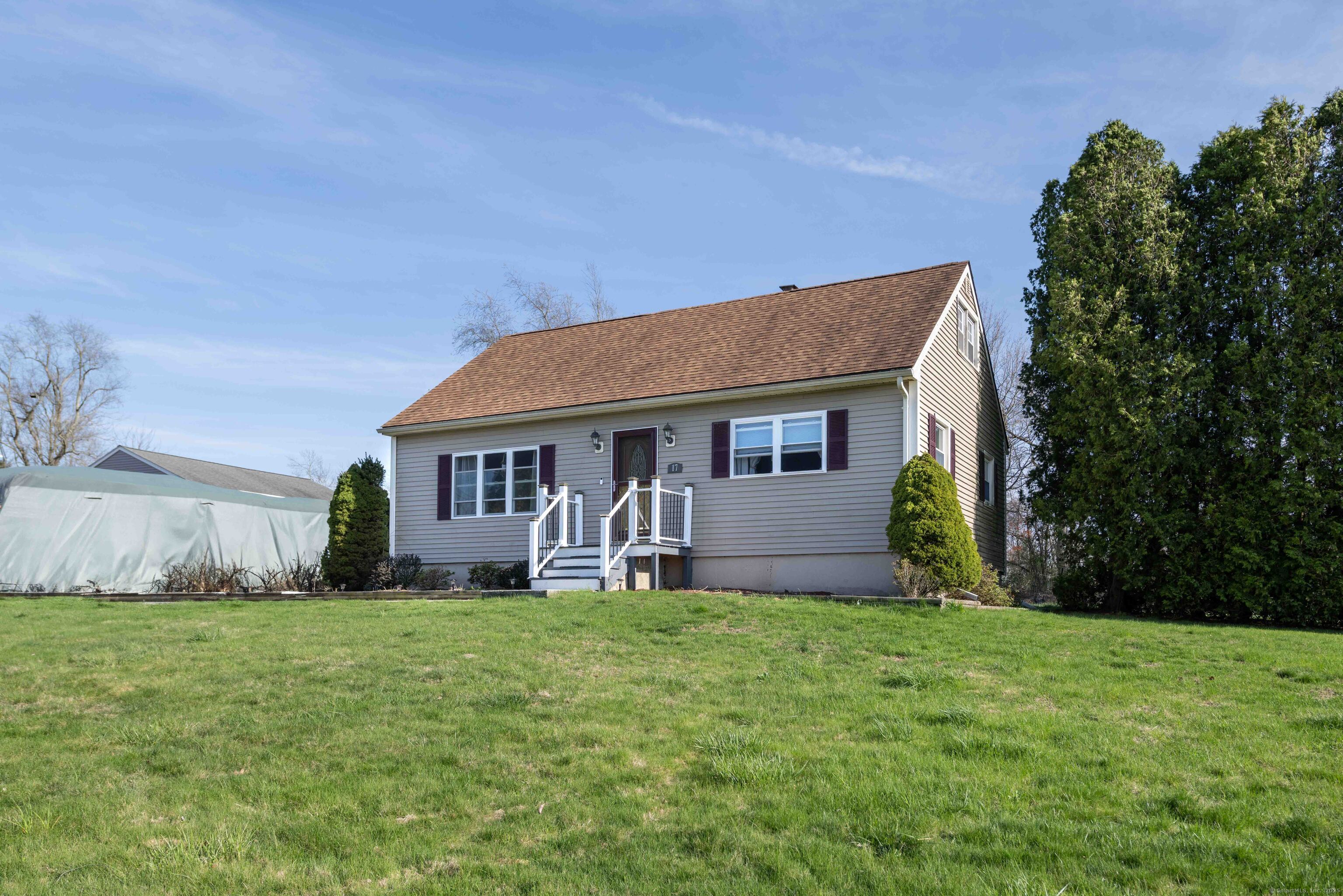 17 Terry Lane Plainfield, CT 06374 - Photo 1 of 1 a front view of house with yard and green space
