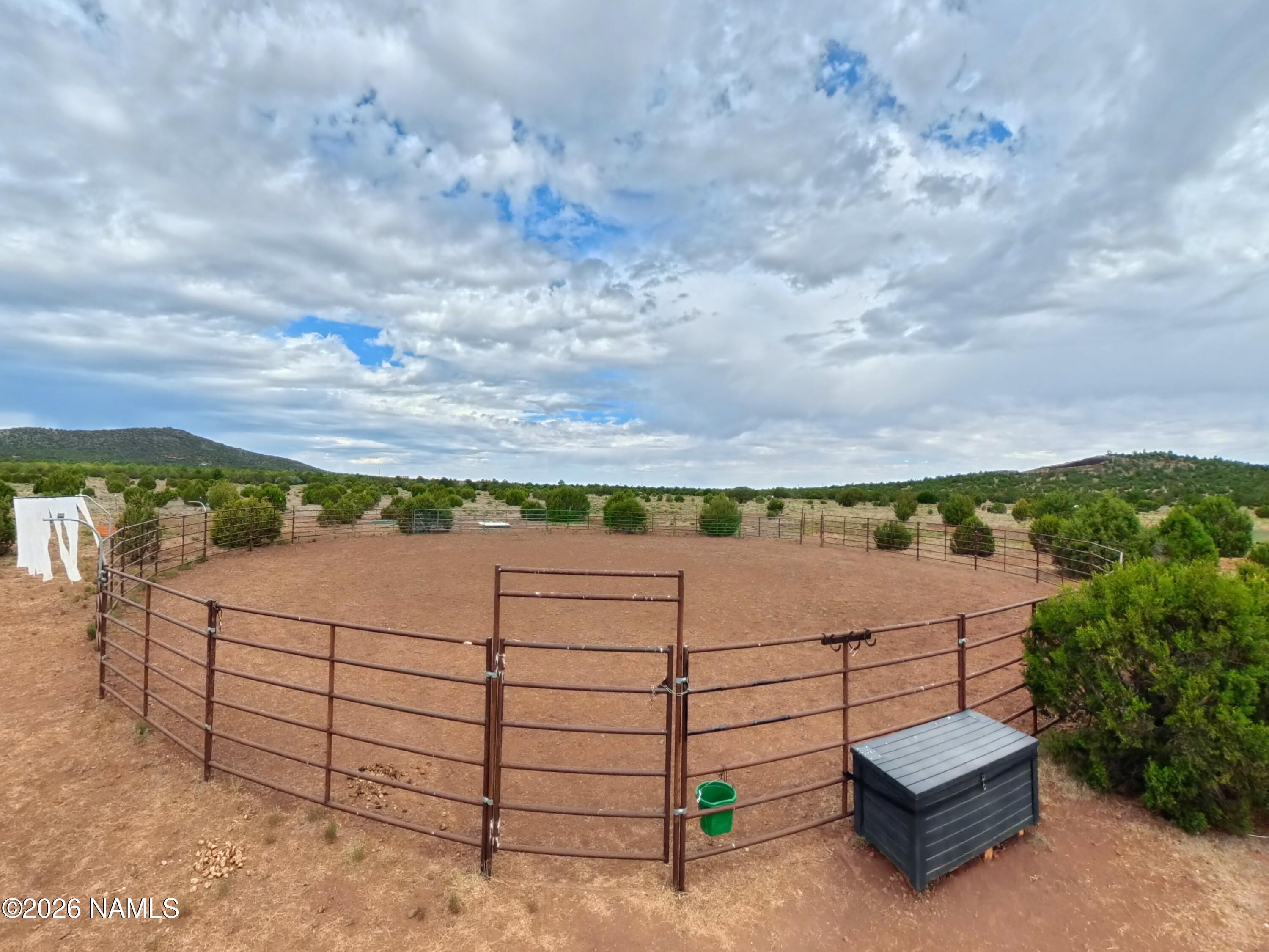 84 Espee Road Williams, AZ 86046 - Photo 25 of 67 Turnout 4