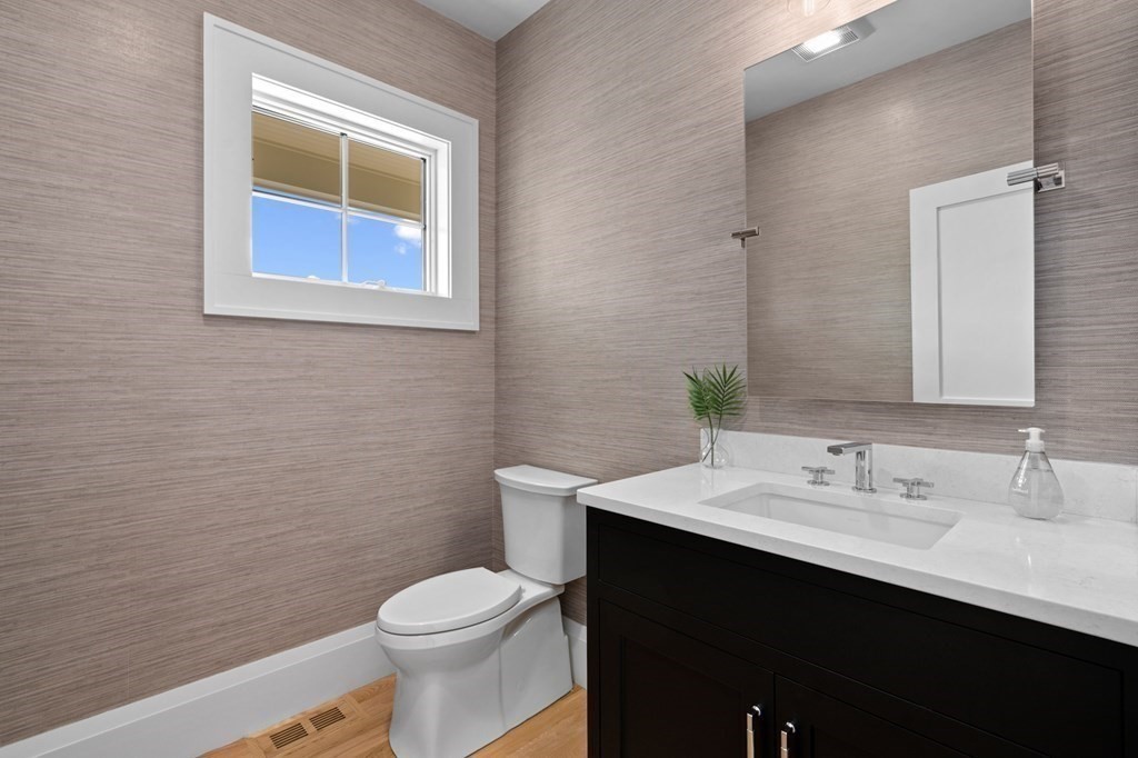 1 High Meadow Road Andover, MA 01810 - Photo 16 of 42