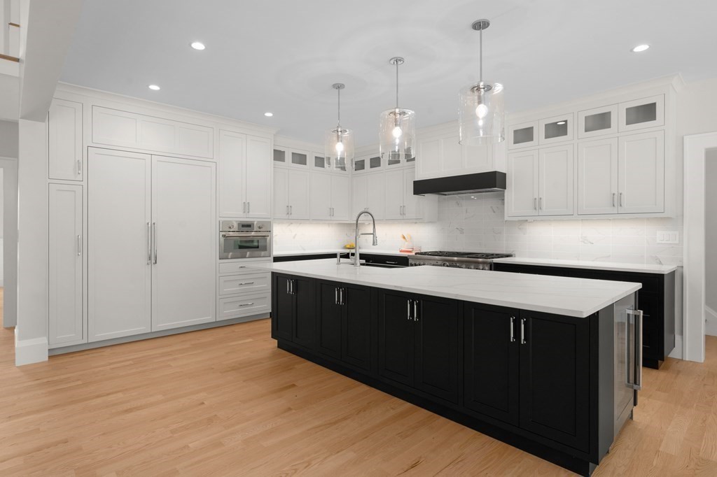 1 High Meadow Road Andover, MA 01810 - Photo 7 of 42