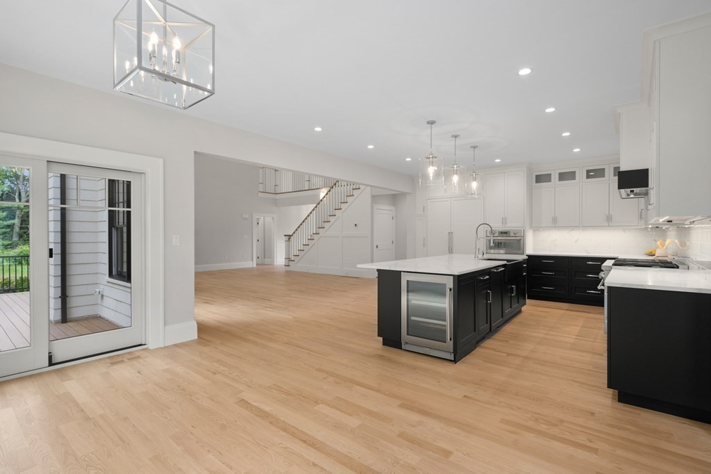 1 High Meadow Road Andover, MA 01810 - Photo 8 of 42