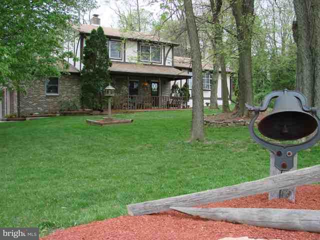 822 Lisburn Road Carlisle, PA 17015 - Photo 1 of 12 Gallery Image 1