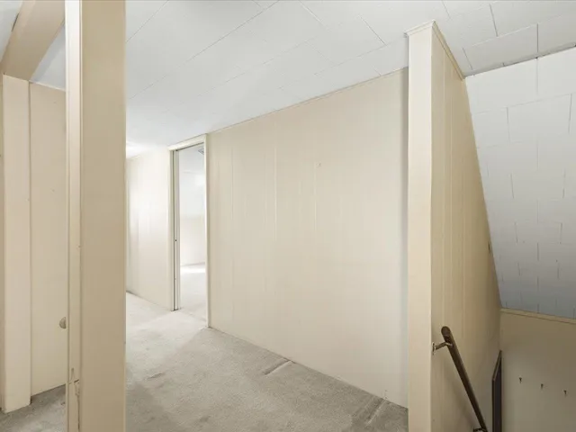 a view of empty room