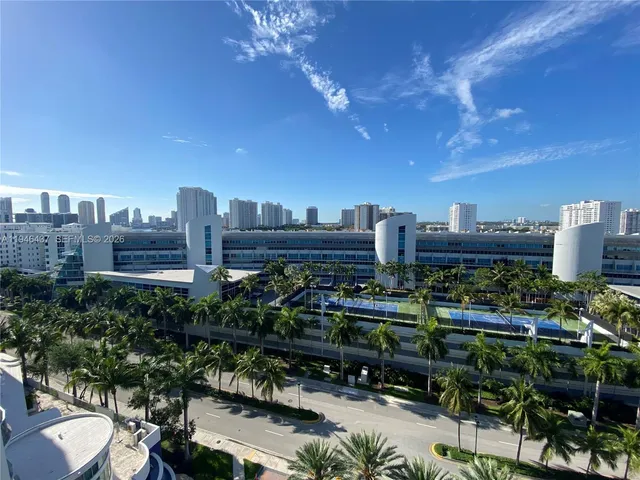 $4,300 | 3029 Northeast 188th Street, Unit 1014, Aventura, FL 33180