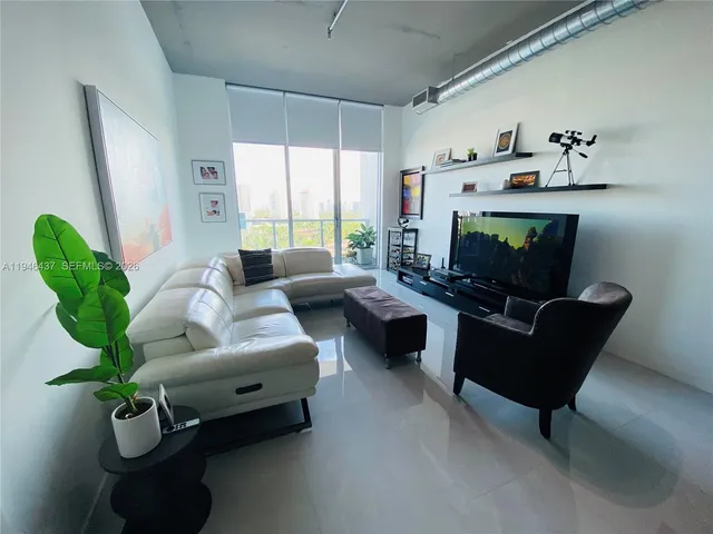 $4,300 | 3029 Northeast 188th Street, Unit 1014, Aventura, FL 33180