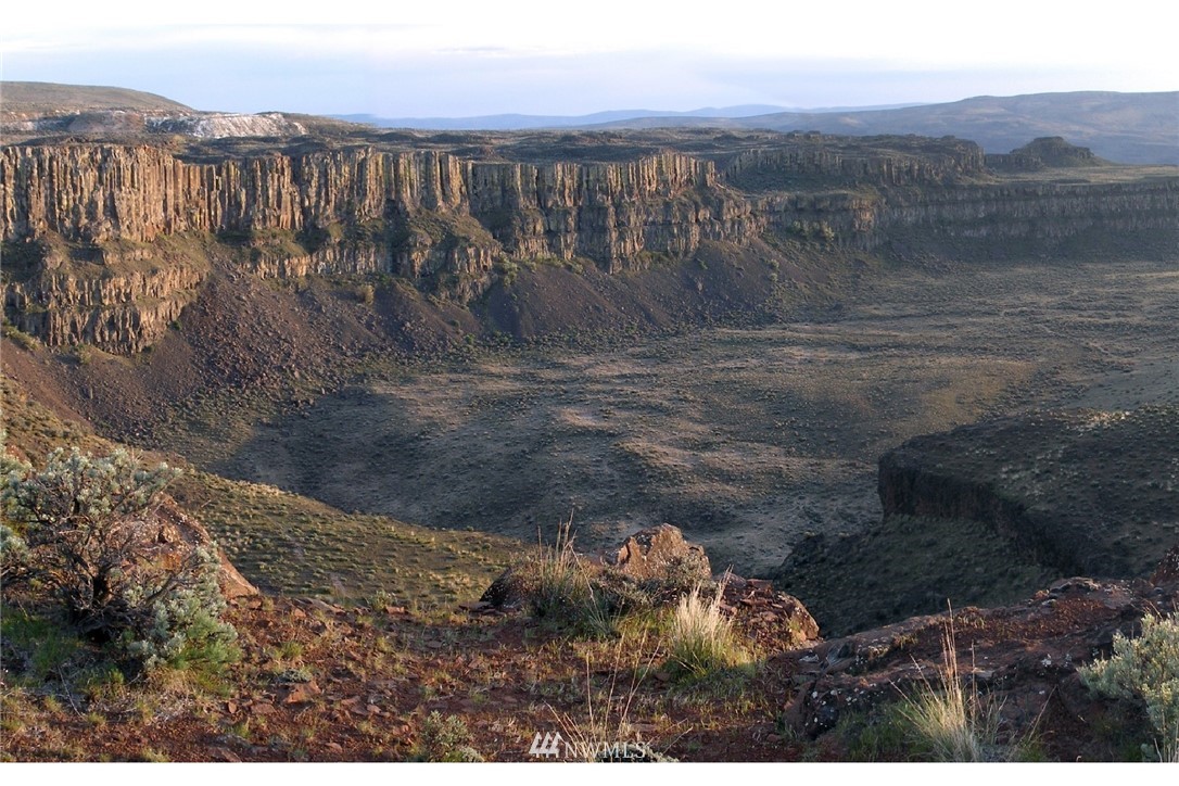 0 Silica Road Southwest Quincy, WA 98848 - Photo 4 of 24 a view of outdoor space with mountain view
