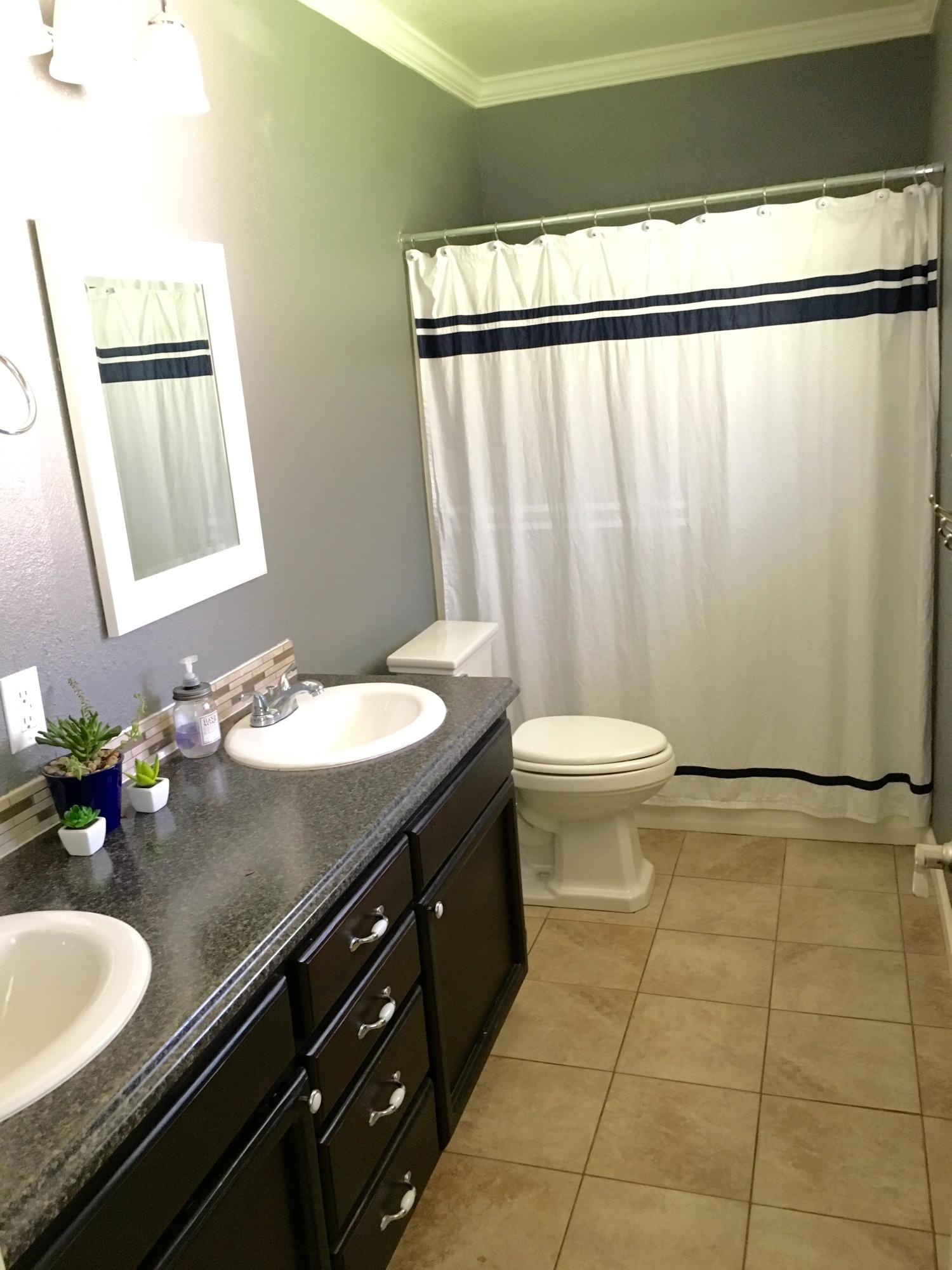 17215 Bowman Road Cottonwood, CA 96022 - Photo 15 of 30 Remodeled master bath