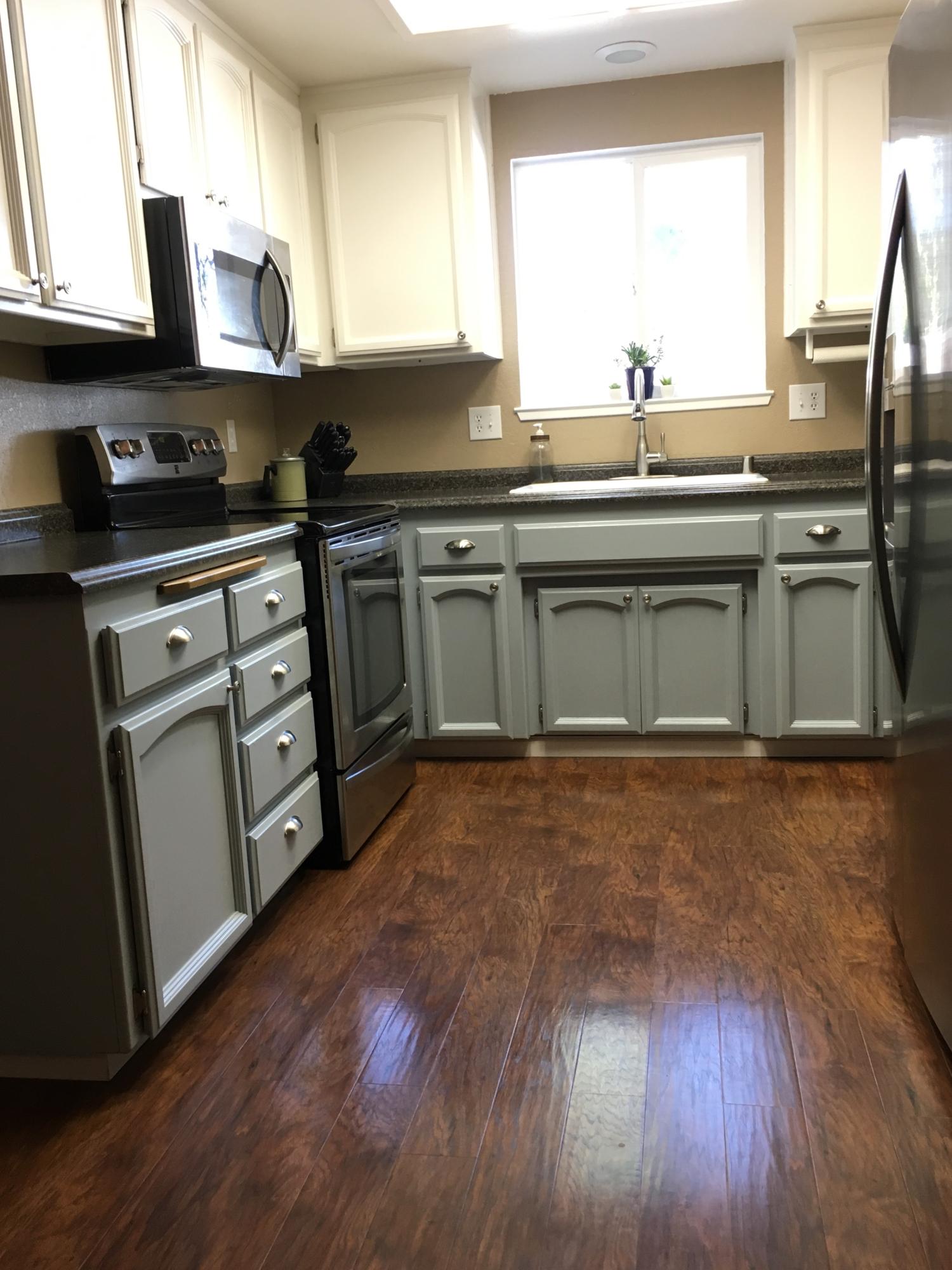 17215 Bowman Road Cottonwood, CA 96022 - Photo 5 of 30 Remodeled kitchen