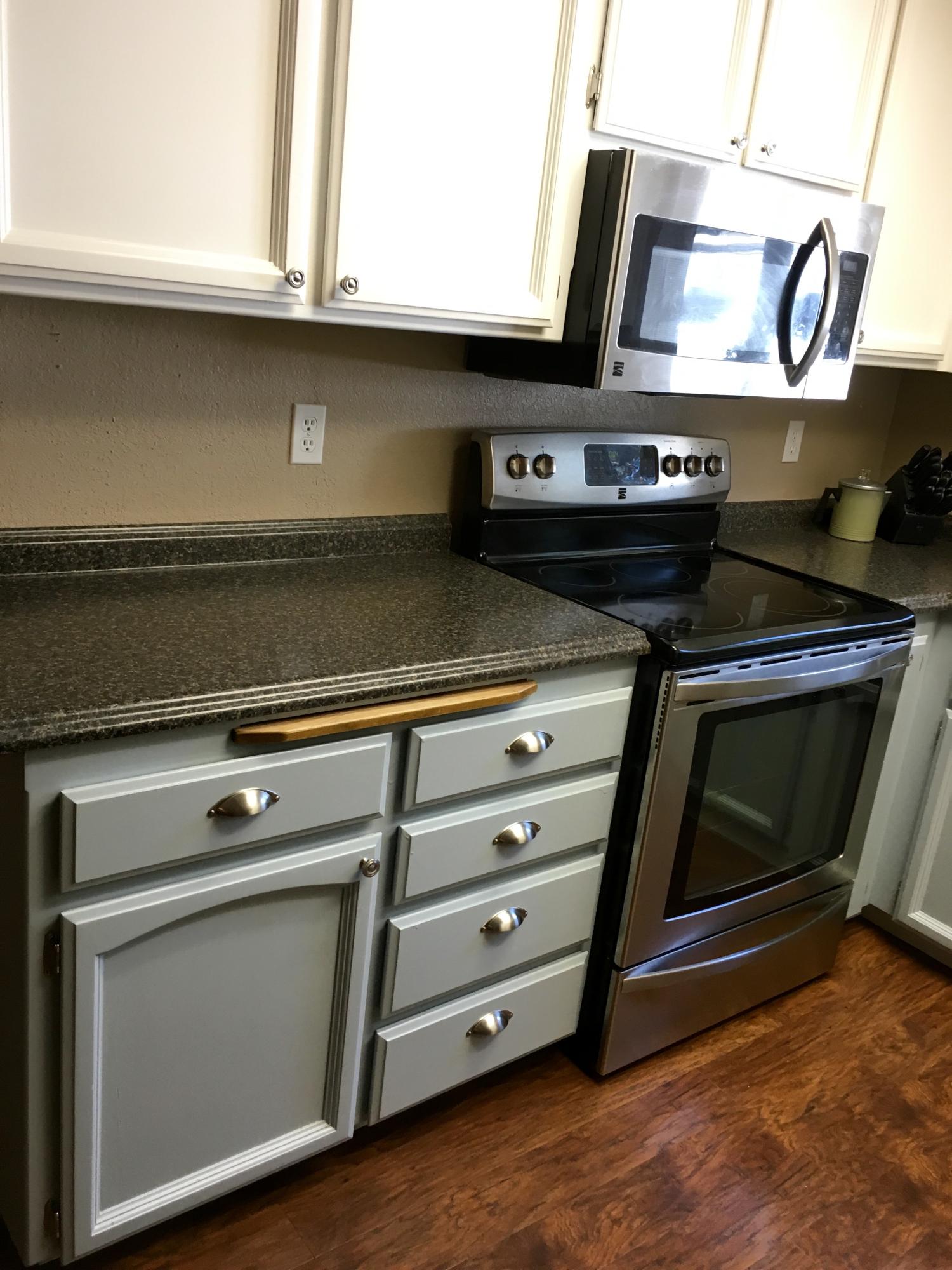 17215 Bowman Road Cottonwood, CA 96022 - Photo 6 of 30 Stainless appliances