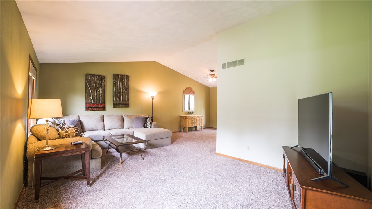 7974 Shaw Road Belvidere, IL 61008 - Photo 5 of 25 Gallery Image 5