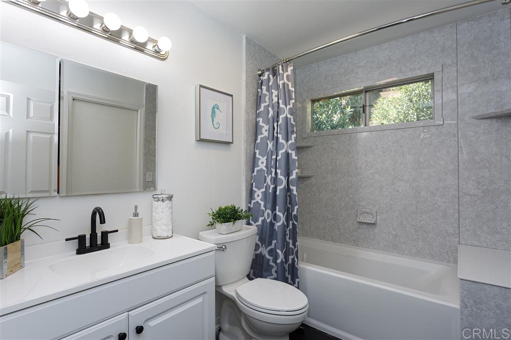 16118 Dartolo Road Ramona, CA 92065 - Photo 18 of 25 Gallery Image 18