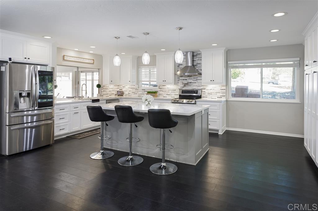 16118 Dartolo Road Ramona, CA 92065 - Photo 3 of 25 Gallery Image 3