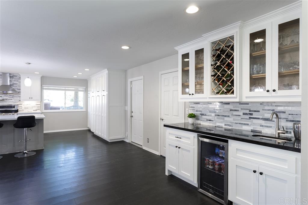 16118 Dartolo Road Ramona, CA 92065 - Photo 5 of 25 Gallery Image 5