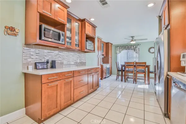 $980,000 | 23104 Poplar Glen Circle, Valencia, CA 91354