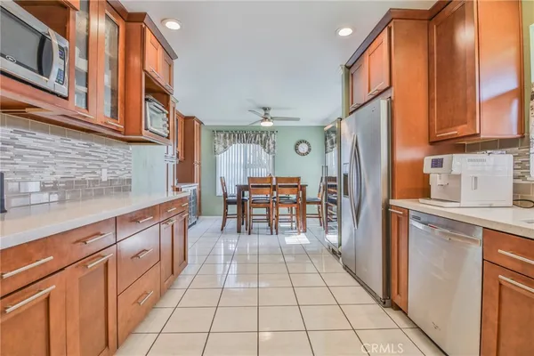 $980,000 | 23104 Poplar Glen Circle, Valencia, CA 91354