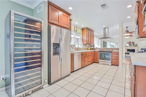 $980,000 | 23104 Poplar Glen Circle, Valencia, CA 91354