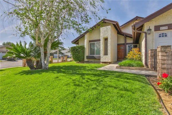 $980,000 | 23104 Poplar Glen Circle, Valencia, CA 91354