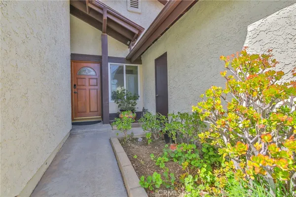 $980,000 | 23104 Poplar Glen Circle, Valencia, CA 91354