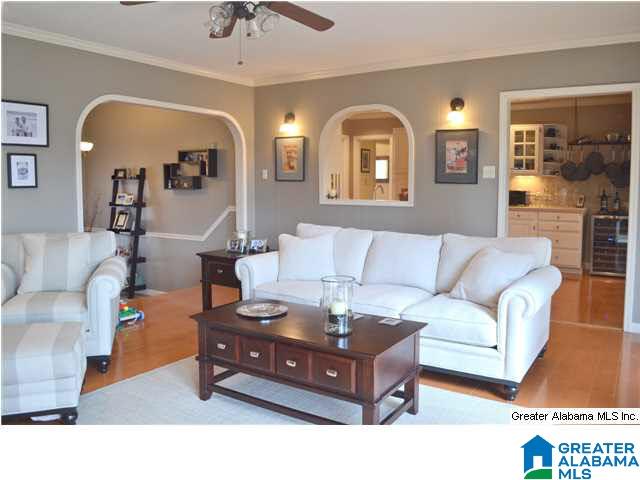 2205 Shades Crest Road Birmingham, AL 35216 - Photo 12 of 32