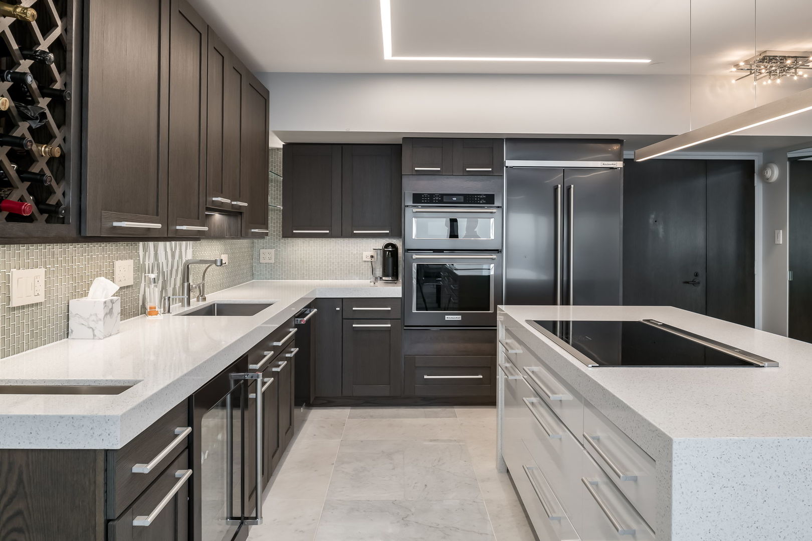 175 East Delaware Place, Unit 7603 Chicago, IL 60611 - Photo 6 of 31