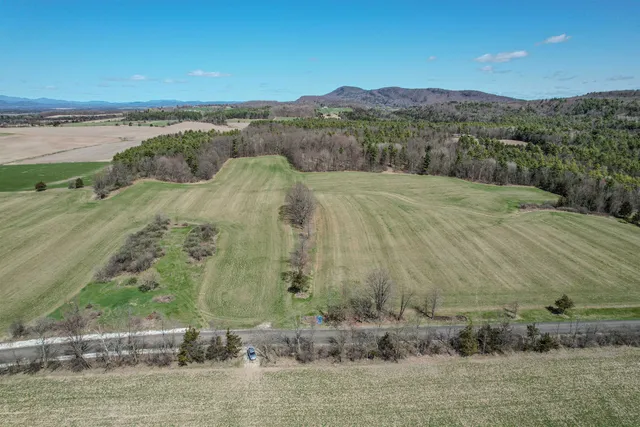 $199,000 | 1705 Market Road, Bridport, VT 05734