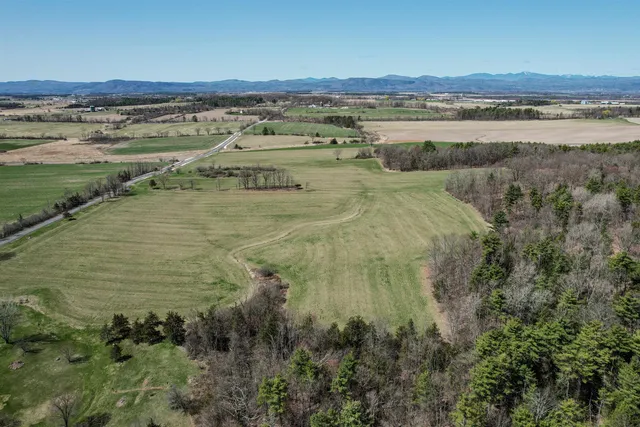 $199,000 | 1705 Market Road, Bridport, VT 05734