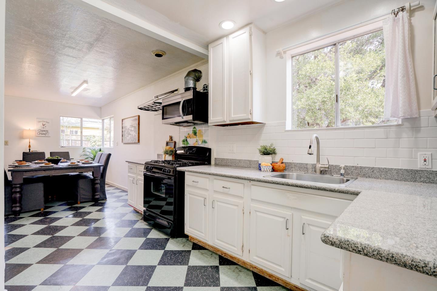 1341 Addison Street Berkeley, CA 94702 - Photo 29 of 72 Gallery Image 29