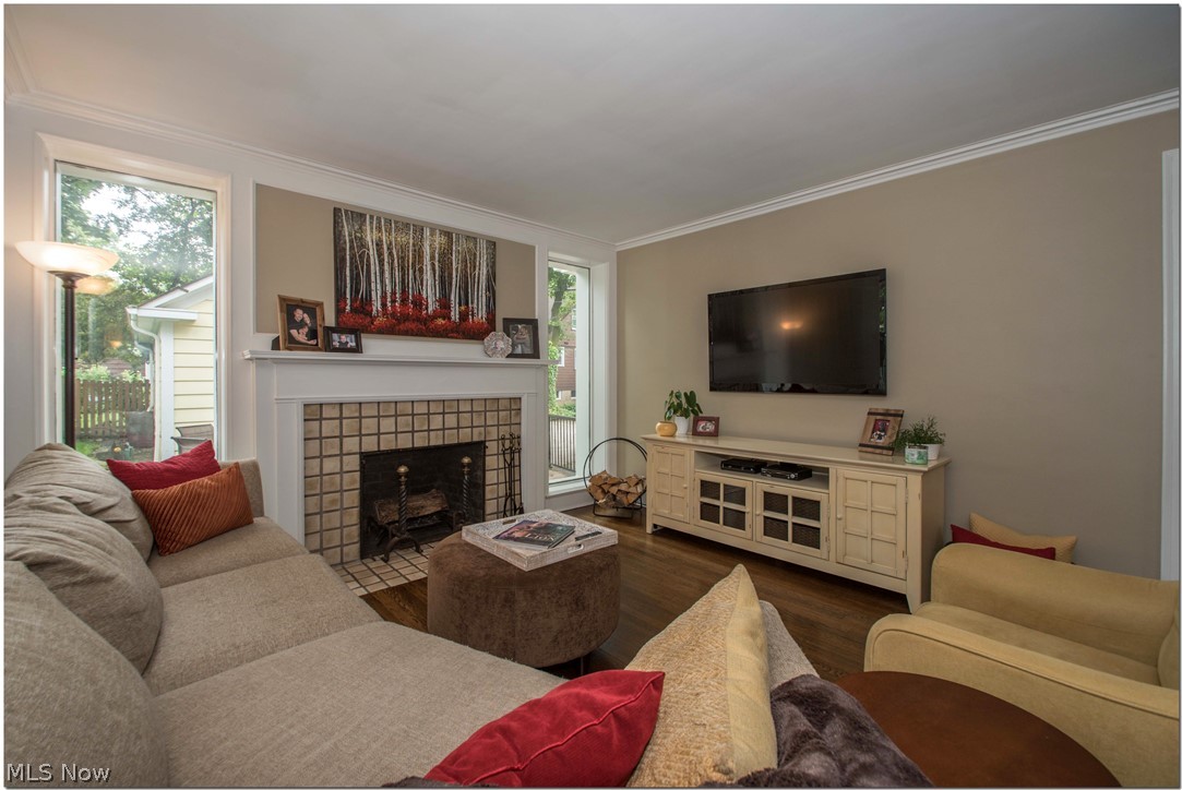 2884 Edgehill Road Cleveland, OH 44118 - Photo 5 of 35 Gallery Image 5