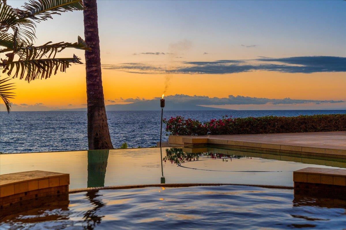 Stunning sunset views from the pool and spa