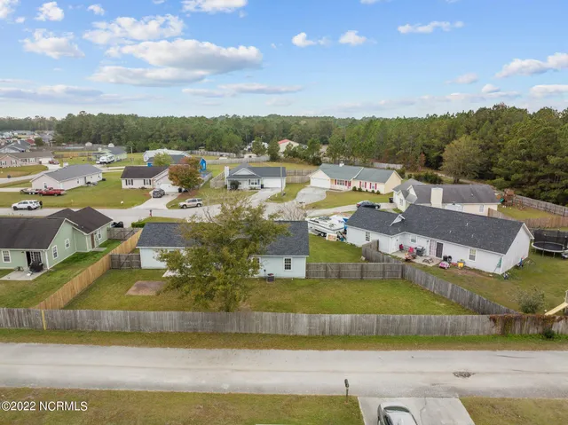 $1,550 | 504 Sumrell Way, Hubert, NC 28539