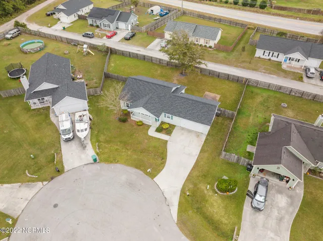 $1,550 | 504 Sumrell Way, Hubert, NC 28539