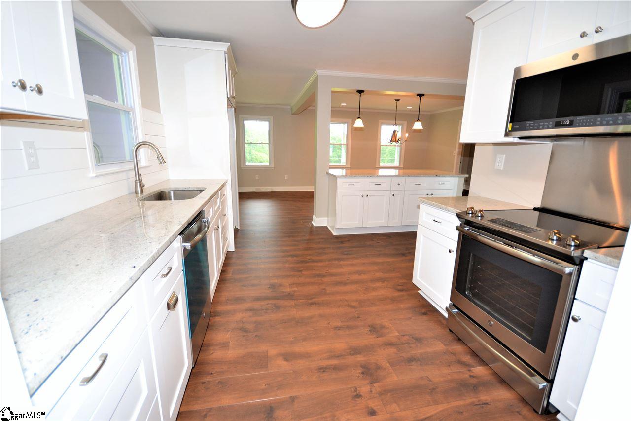 2779 West Georgia Road Piedmont, SC 29673 - Photo 7 of 24 Gallery Image 7