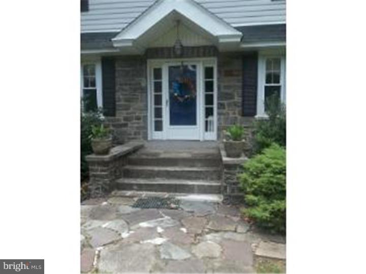 517 South Providence Road Wallingford, PA 19086 - Photo 3 of 25