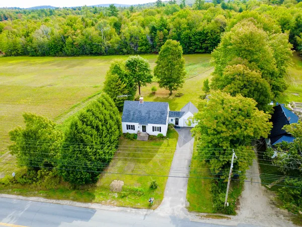 $285,000 | 357 Main Street, Lincoln, ME 04457